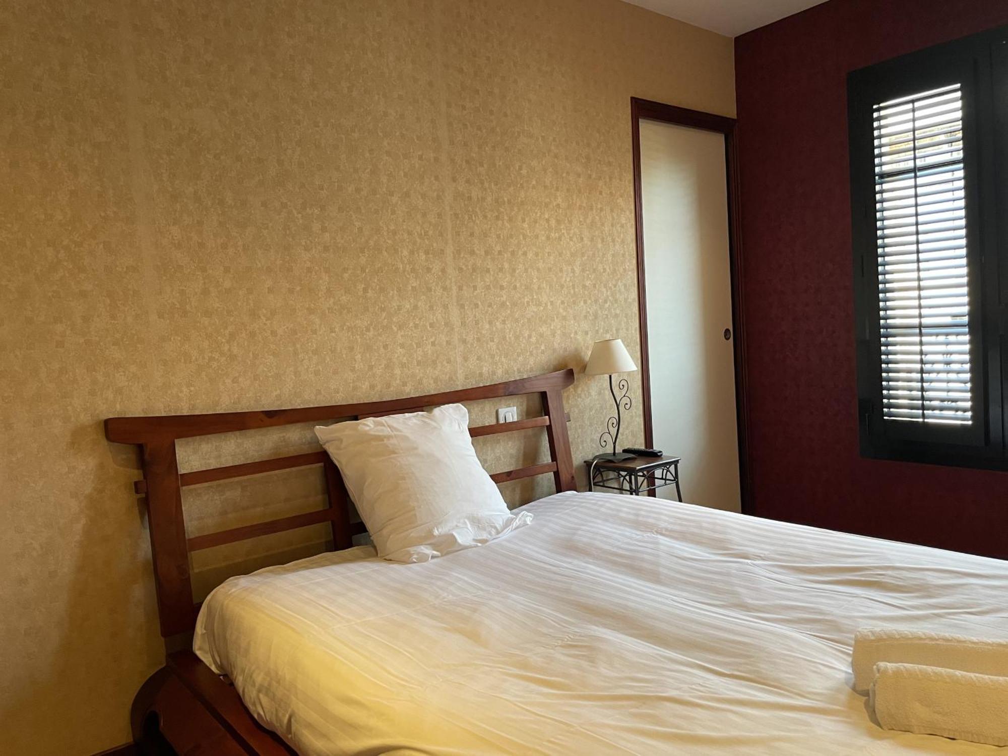 Le Celtic Hotel Le Thillay Quarto foto