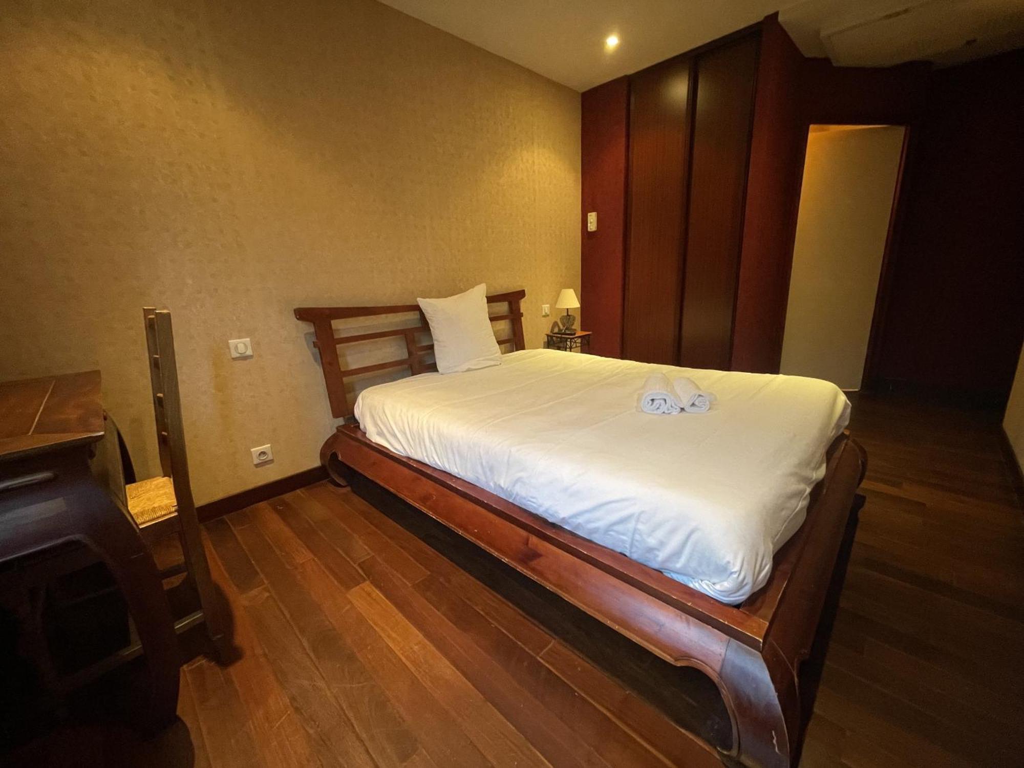 Le Celtic Hotel Le Thillay Quarto foto